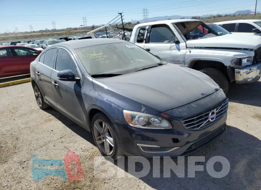 YV140MFK3F2354152 Photo# 4