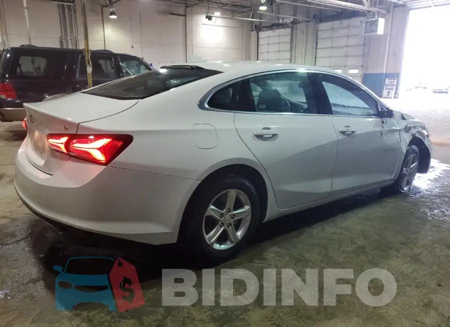 1G1ZD5ST1NF185009 Photo# 3
