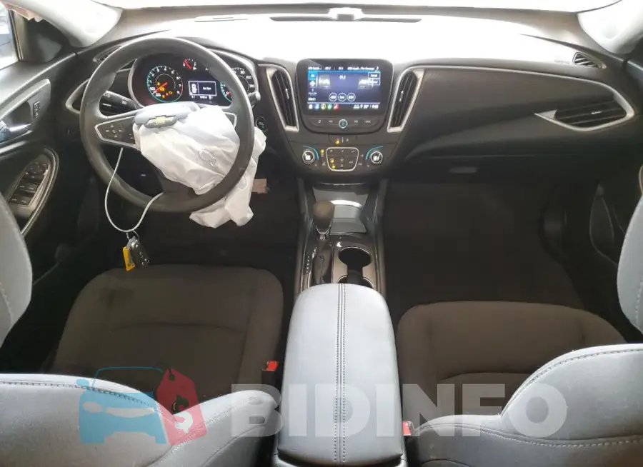 1G1ZD5ST2PF247861 Photo# 8