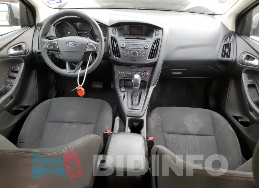1FADP3F22GL294460 Photo# 8