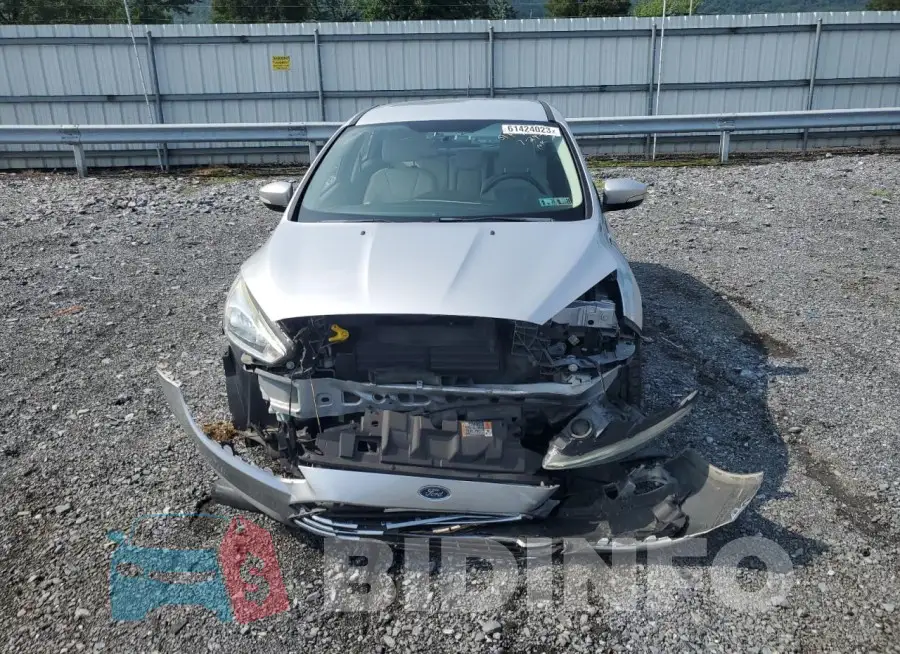1FADP3N20GL286018 Photo# 5