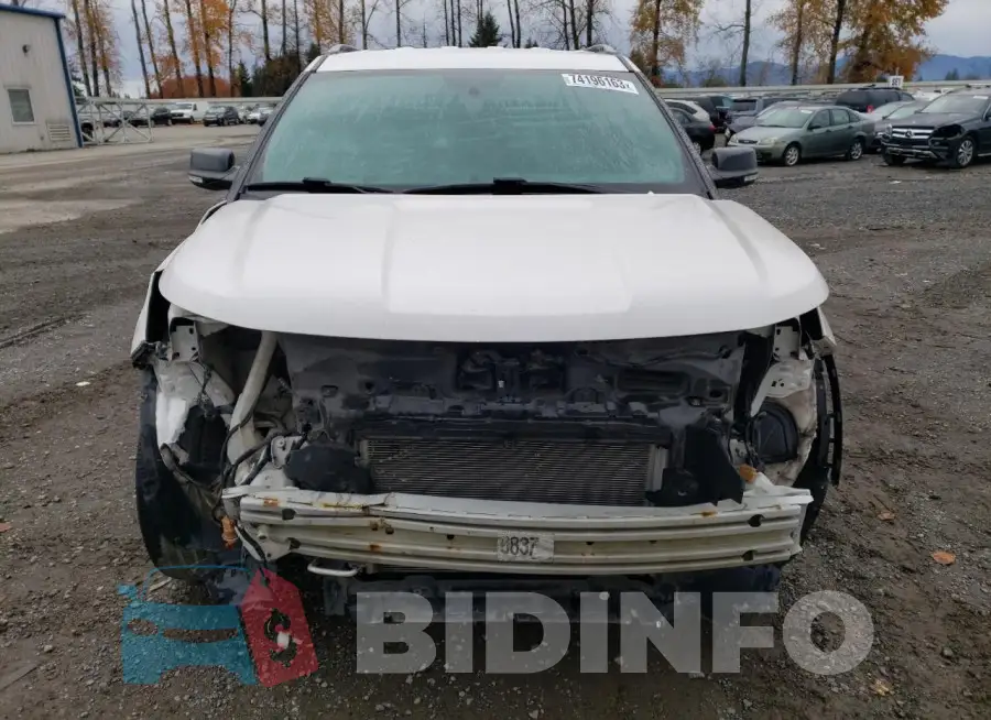 1FM5K8D87HGC15596 Photo# 5