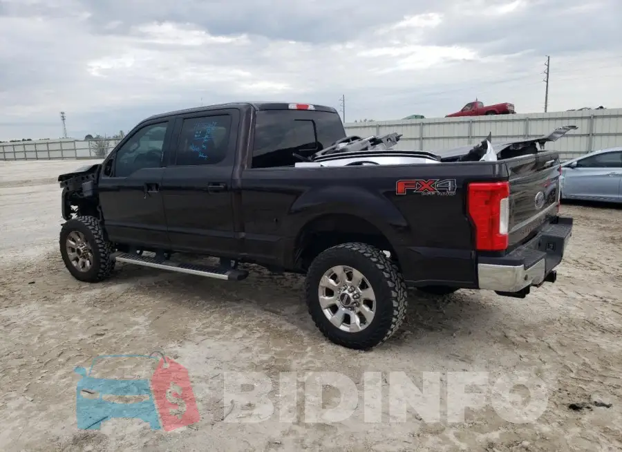 1FT7W2B63KEC49201 Photo# 2