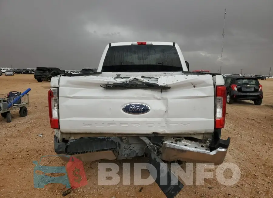 1FT7W2BT2KEC41743 Photo# 6