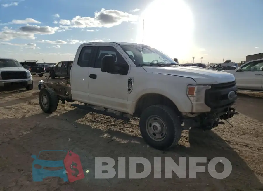 1FT7X2B68MED50833 Photo# 4