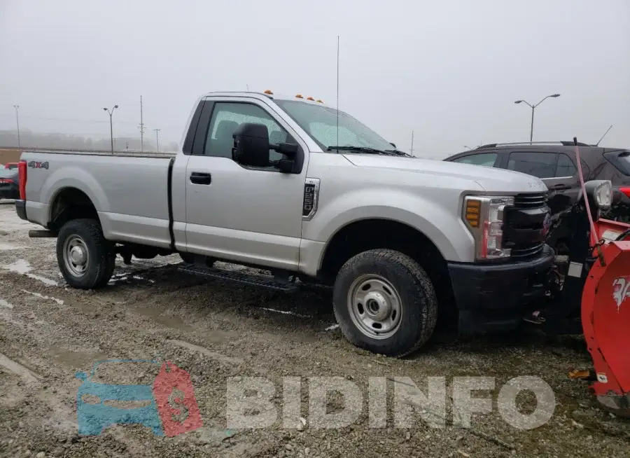 1FTBF2B66KED35791 Photo# 4