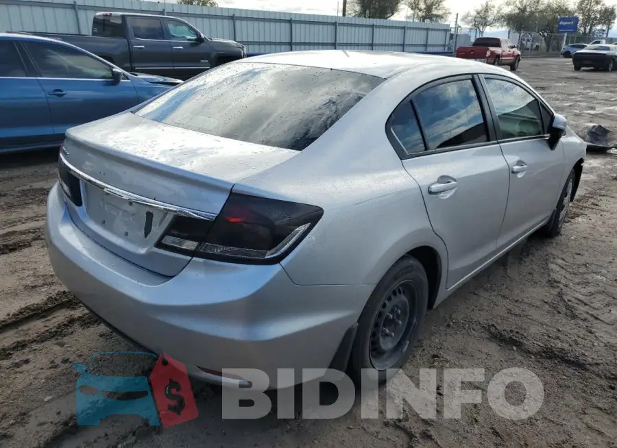 19XFB2F57FE071747 Photo# 3