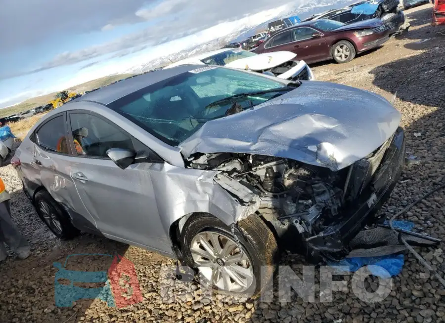 5NPDH4AE2FH616077 Photo# 4