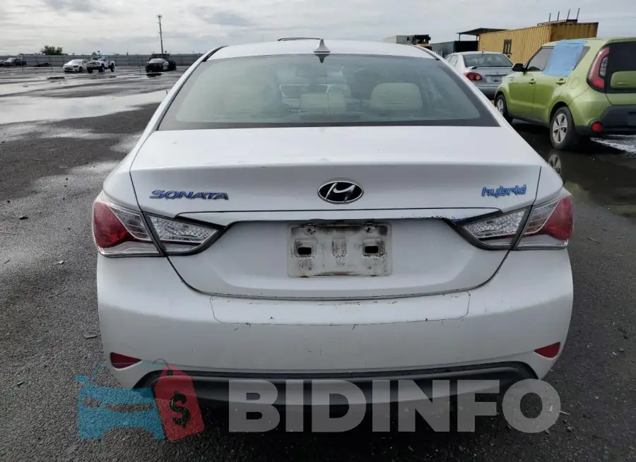 KMHEC4A42FA139423 Photo# 6