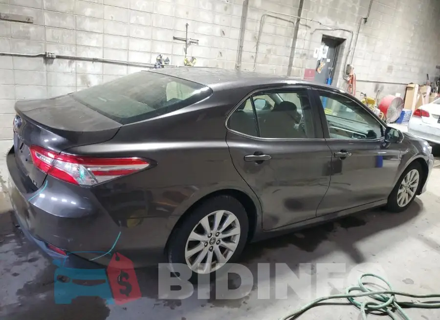 JTNB11HK0J3033562 Photo# 3