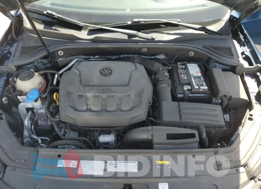 1VWLA7A34KC009889 Photo# 11