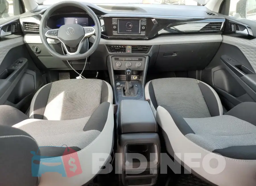 3VVCX7B22NM028162 Photo# 8