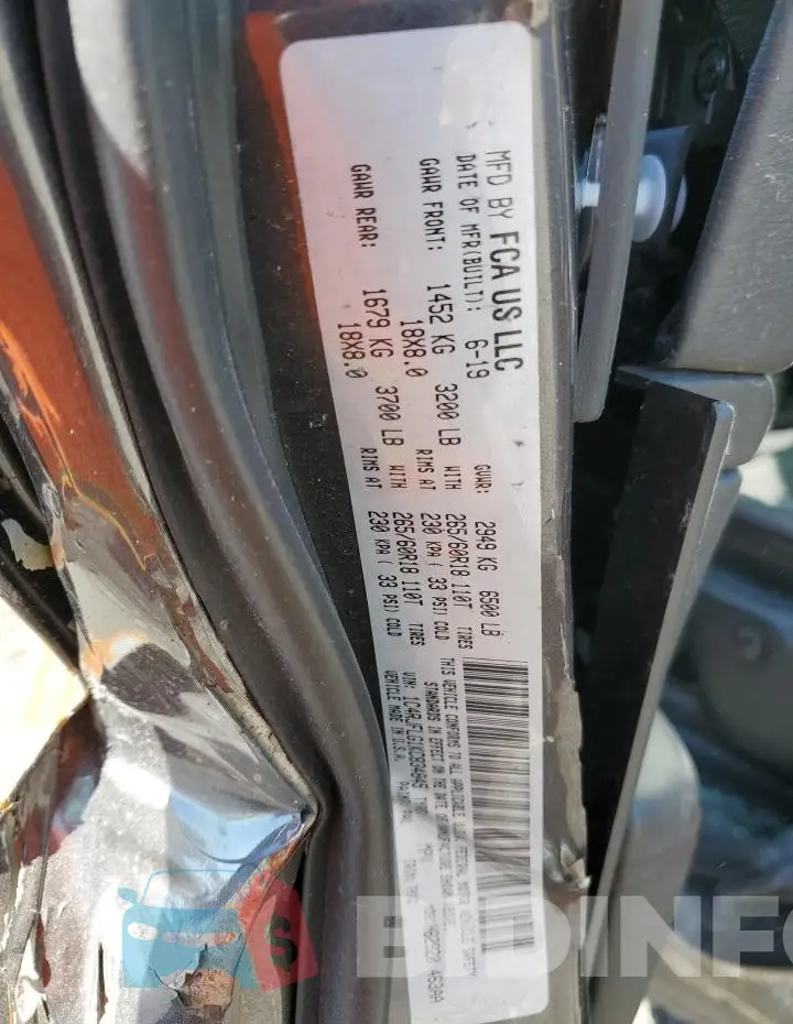 1C4RJFLG1KC834845 Photo# 12