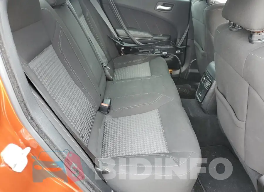2C3CDXBG4PH534312 Photo# 10