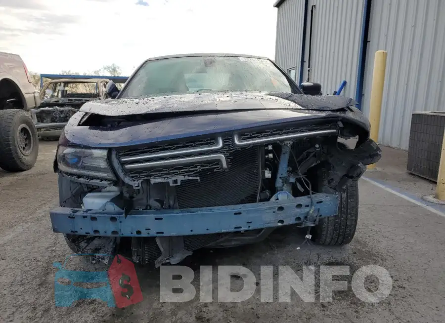 2C3CDXBG8FH861858 Photo# 5