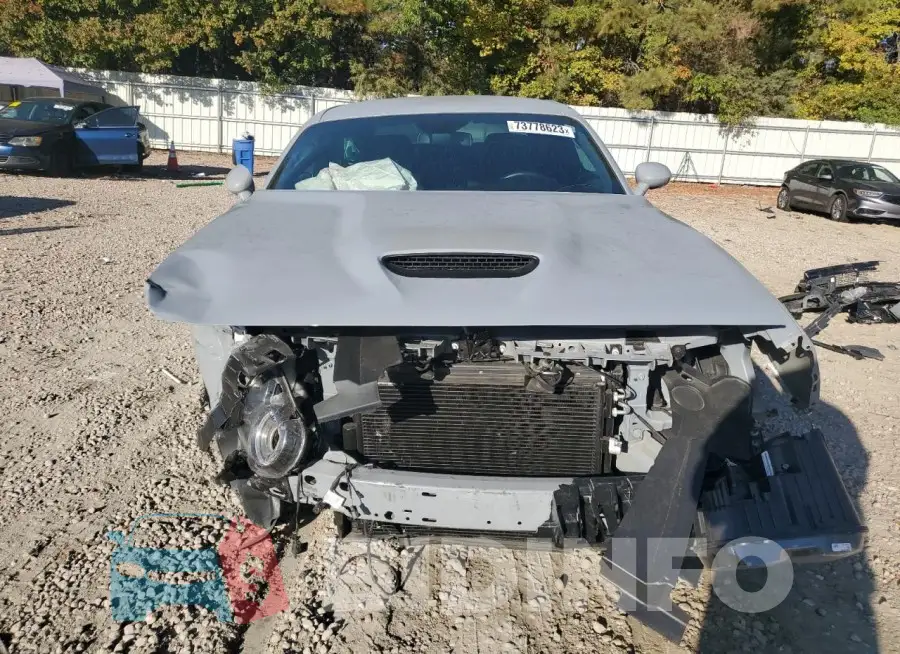 2C3CDZBT1LH247108 Photo# 5