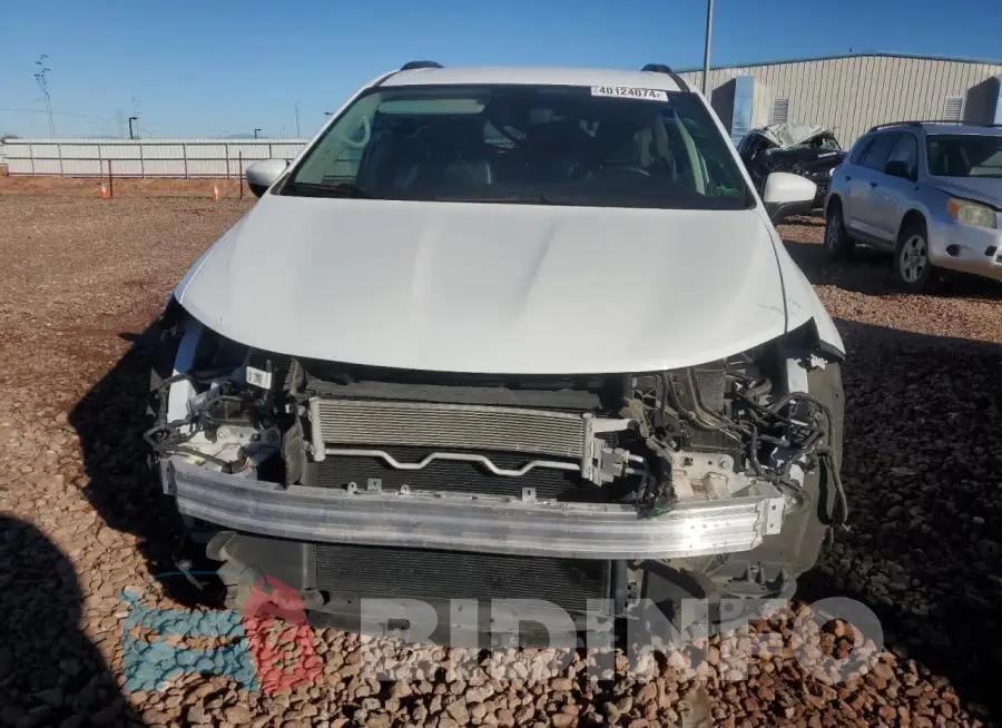 2C4RC1DG4LR286098 Photo# 5