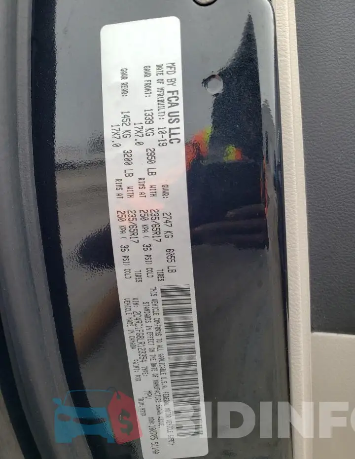 2C4RC1FG8LR123354 Photo# 13