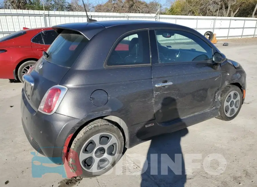 3C3CFFGE6JT471742 Photo# 3