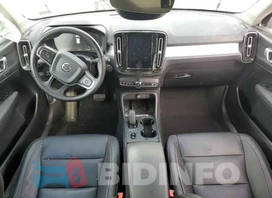 YV4162UK9L2270070 Photo# 8