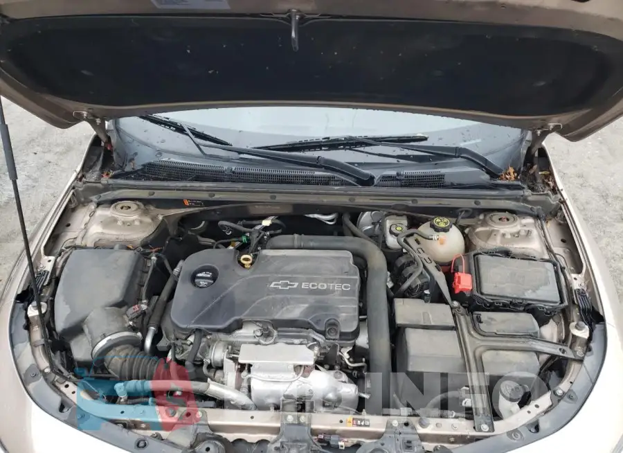 1G1ZD5ST4JF135084 Photo# 11