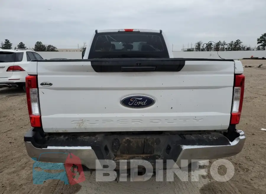 1FT8W3BT3KEG85627 Photo# 6