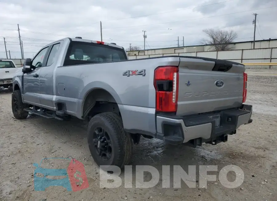 1FT8X2BN2PEC61632 Photo# 2
