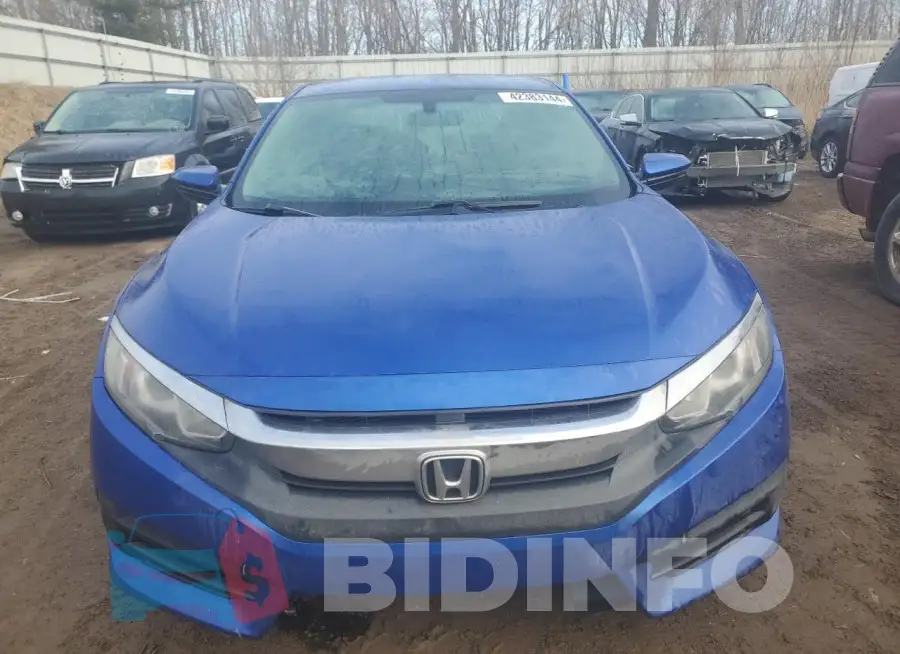 19XFC2F56GE081359 Photo# 5