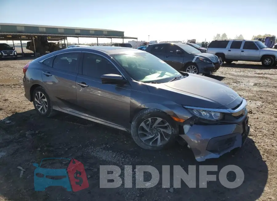 19XFC2F76HE007023 Photo# 4