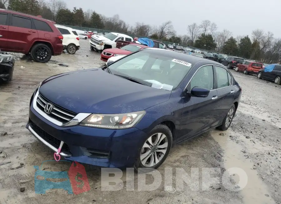 1HGCR2F33FA162063 Photo# 1