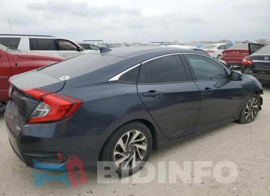 2HGFC2F7XHH505831 Photo# 3