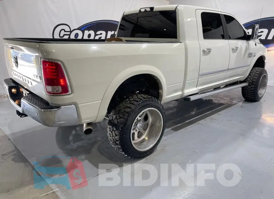 3C6UR5PL2JG202265 Photo# 3