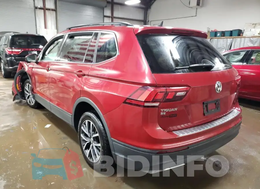 3VV3B7AX8KM158759 Photo# 2