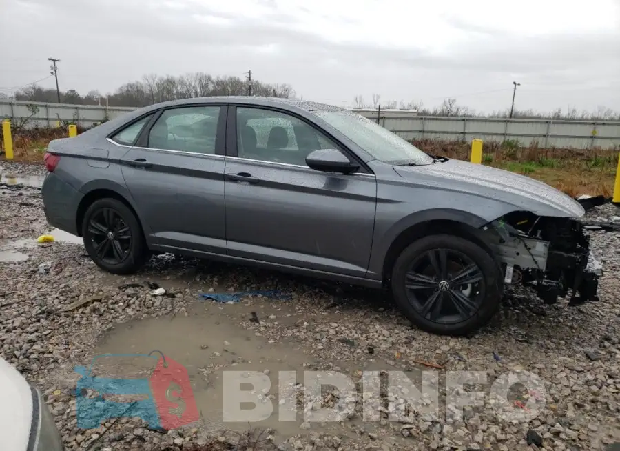 3VW7M7BU2RM013836 Photo# 4