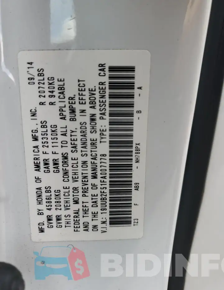 19UUB2F51FA007778 Photo# 13