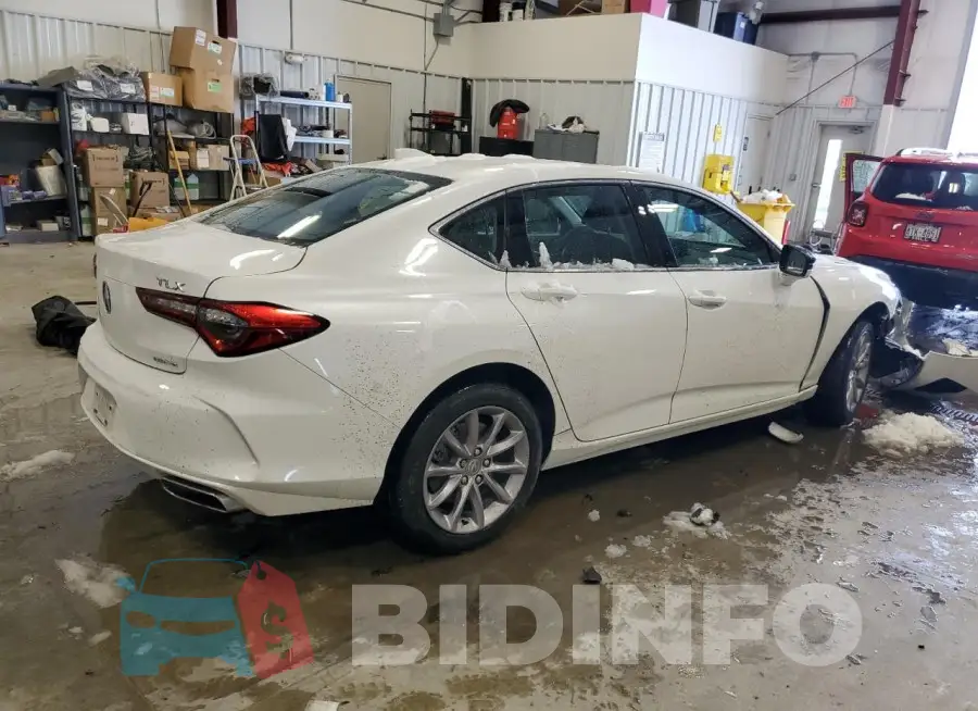 19UUB6F37MA006525 Photo# 3