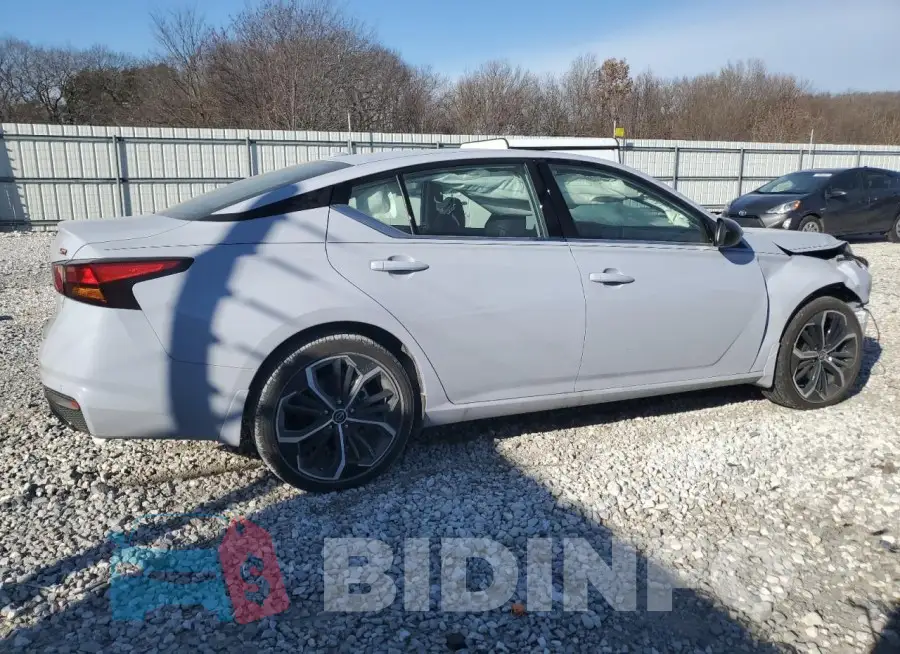 1N4BL4CV8PN410837 Photo# 3