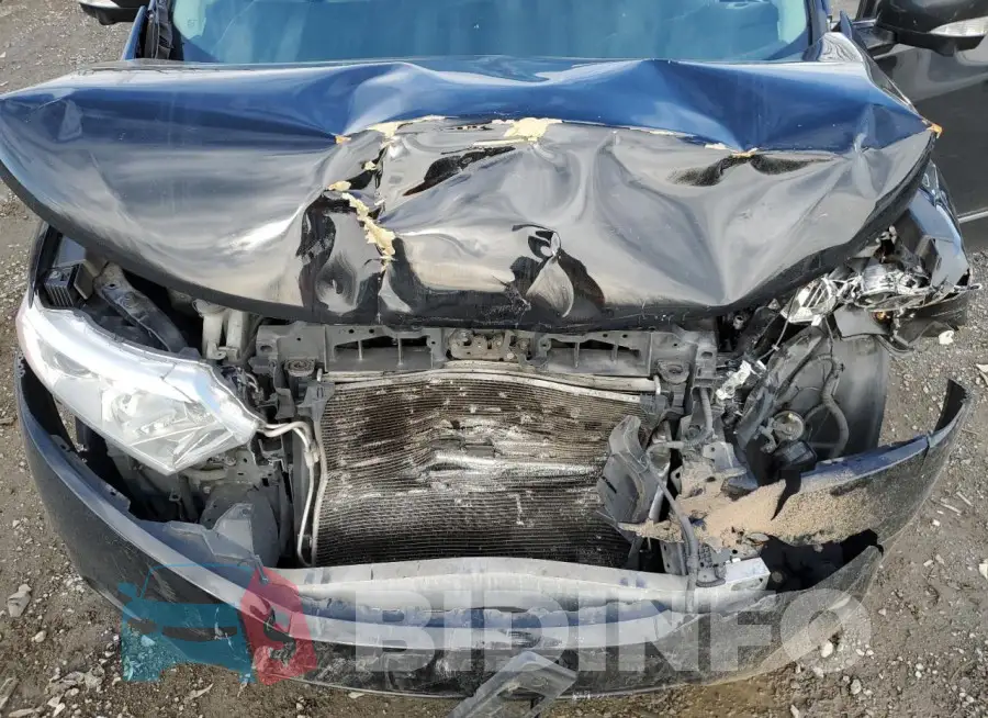 JN8AE2KPXF9127701 Photo# 12