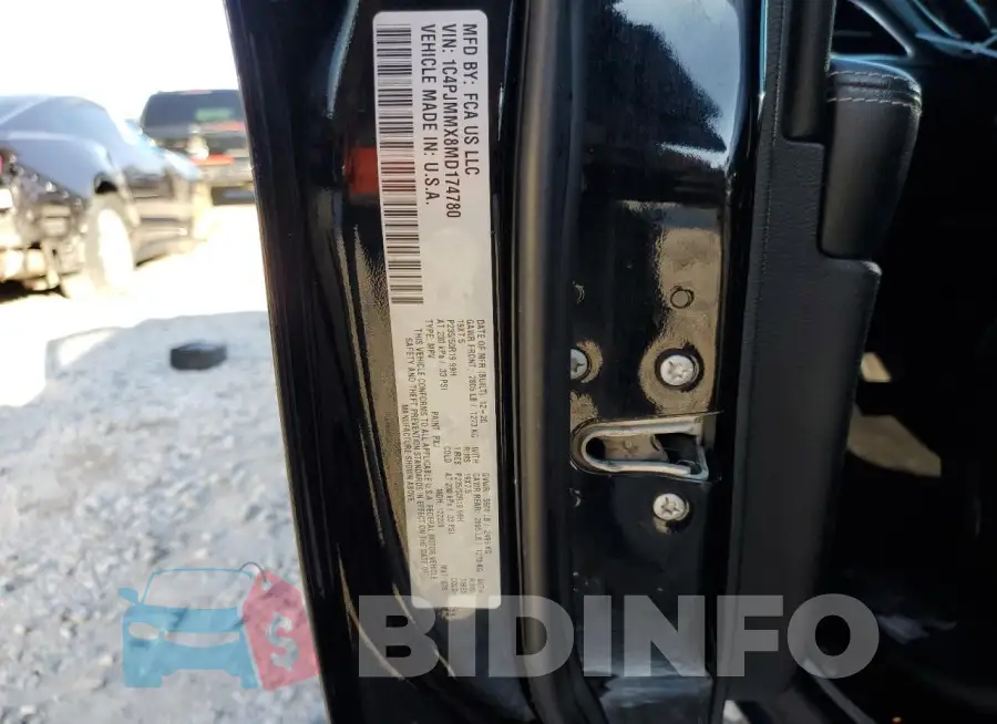 1C4PJMMX8MD174780 Photo# 12