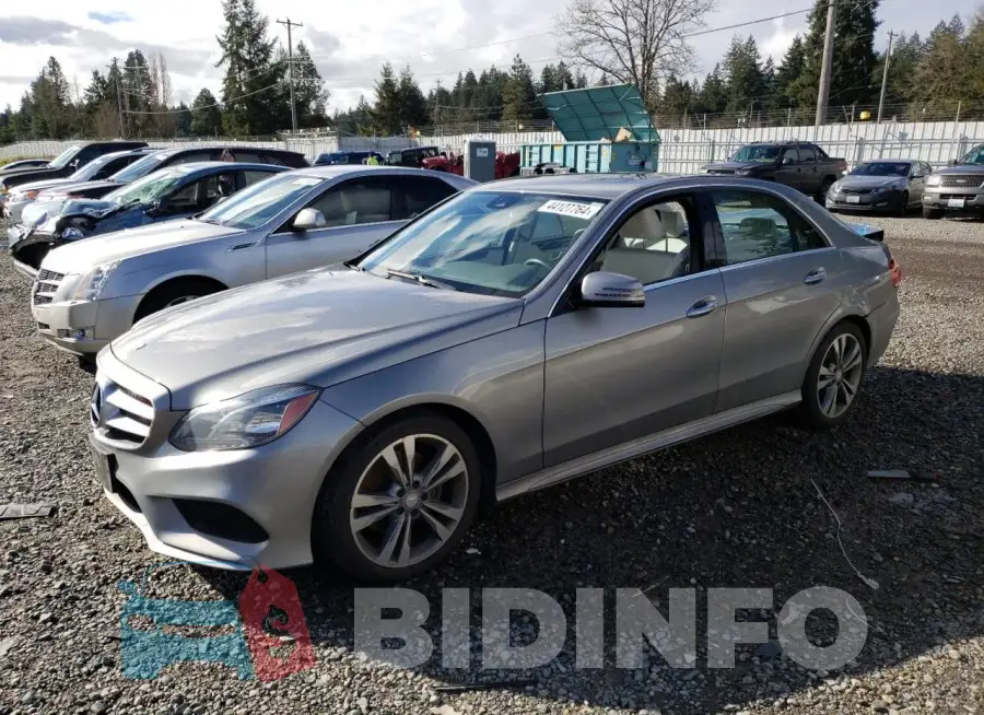 WDDHF8JB8FB085169 Photo# 1