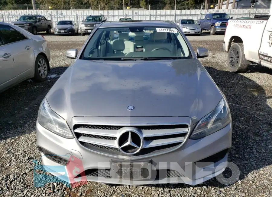 WDDHF8JB8FB085169 Photo# 5
