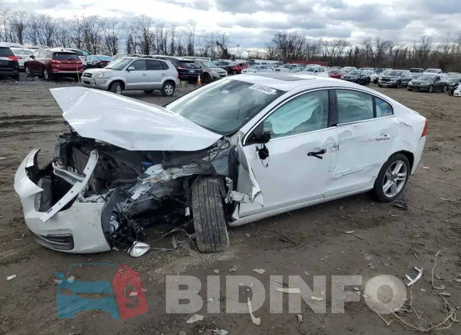 YV126MFD3F1312979 Photo# 1