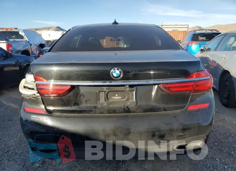 WBA7E2C30HG741332 Photo# 6