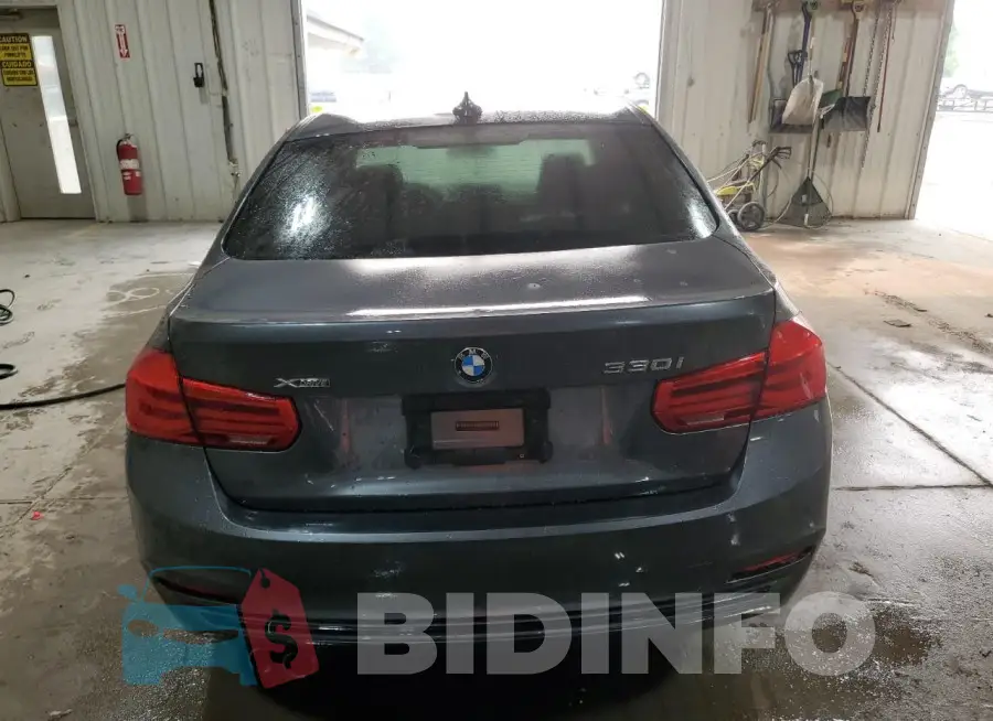 WBA8D9G53JNU68111 Photo# 6