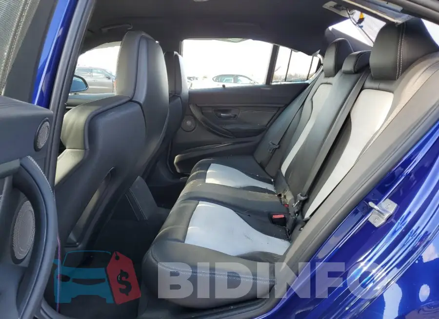 WBS8M9C53J5L71752 Photo# 10