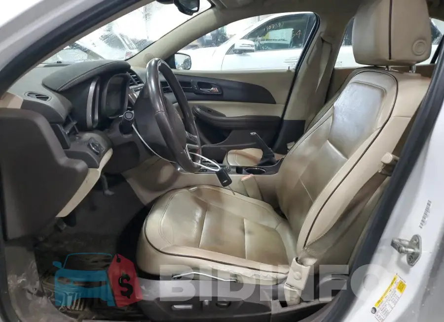 1G11D5SL4FF173516 Photo# 7