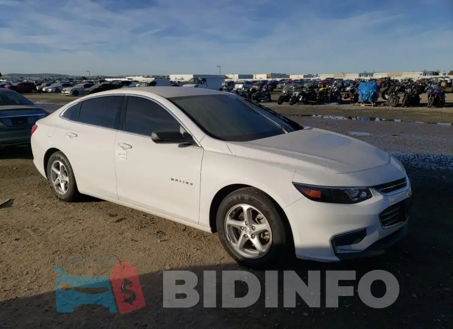 1G1ZB5ST1JF201922 Photo# 4