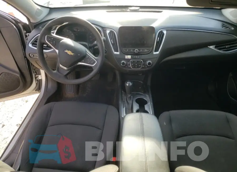 1G1ZD5ST5LF006967 Photo# 8