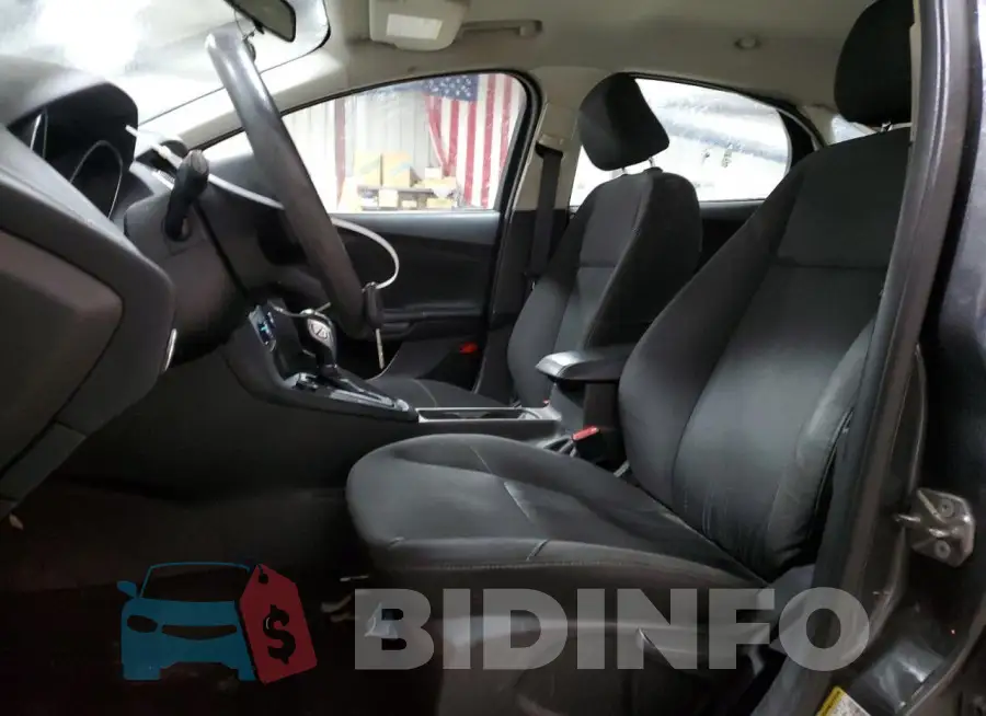 1FADP3F21FL203015 Photo# 7