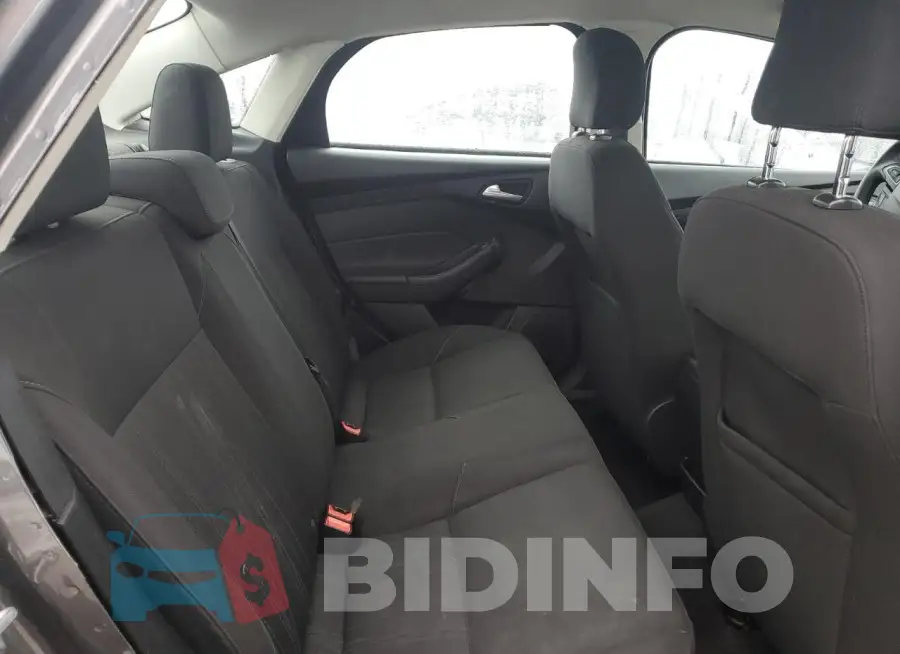 1FADP3F28GL201733 Photo# 10